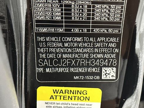 Used 2024 Land Rover Discovery Sport S image 16