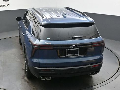 New 2026 Chevrolet Traverse LT w/ Midnight/Sport Edition AWD/4WD image 36