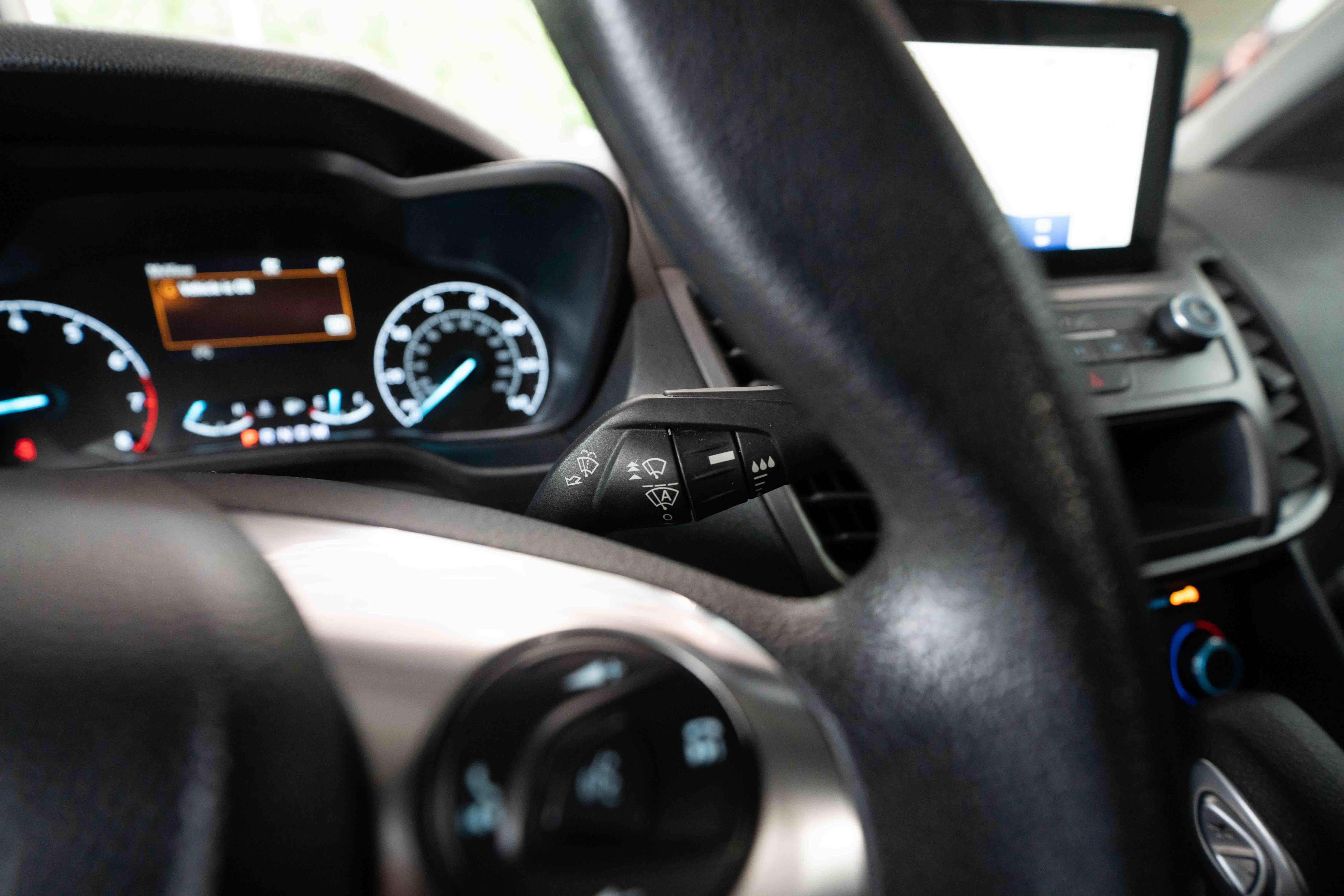 Used 2022 Ford Transit Connect XL FWD image 14