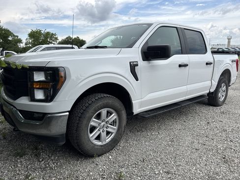 Used 2023 Ford F150 4x4 SuperCrew image 1