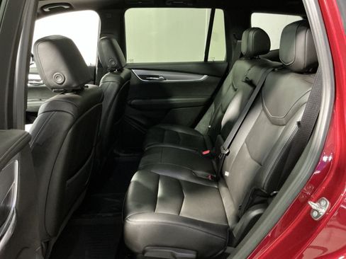Used 2024 Cadillac XT6 Luxury w/ LPO, Floor Liner Package AWD/4WD image 25