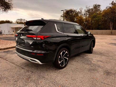 Used 2024 Mitsubishi Outlander SEL image 7