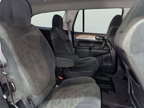 Used 2011 Buick Enclave CX FWD image 45