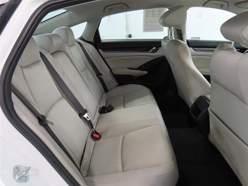 Used 2021 Honda Accord LX image 31