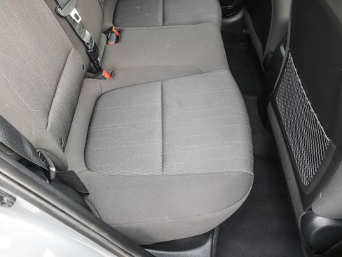 Certified 2023 Hyundai Venue SE image 32