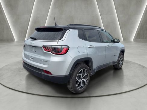Used 2026 Jeep Compass Limited w/ Mopar All Weather Package AWD/4WD image 7