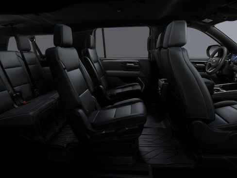 New 2025 Chevrolet Suburban LT w/ Comfort Package image 10