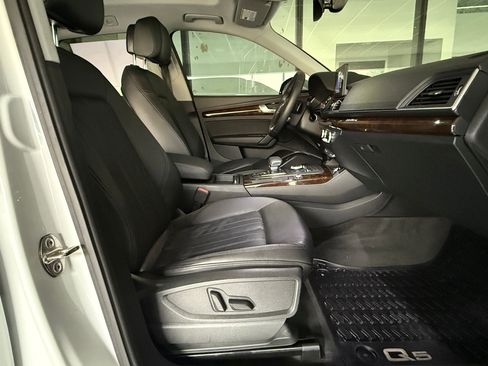 Used 2019 Audi Q5 2.0T Premium w/ Convenience Package image 23