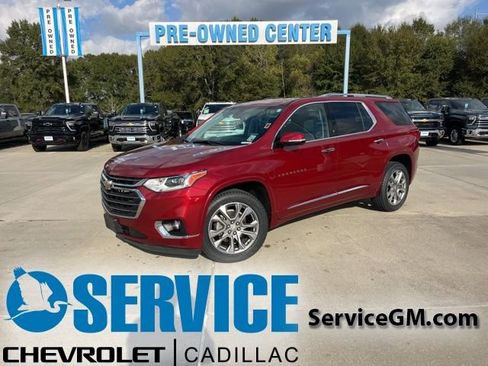Used 2020 Chevrolet Traverse Premier FWD image 1