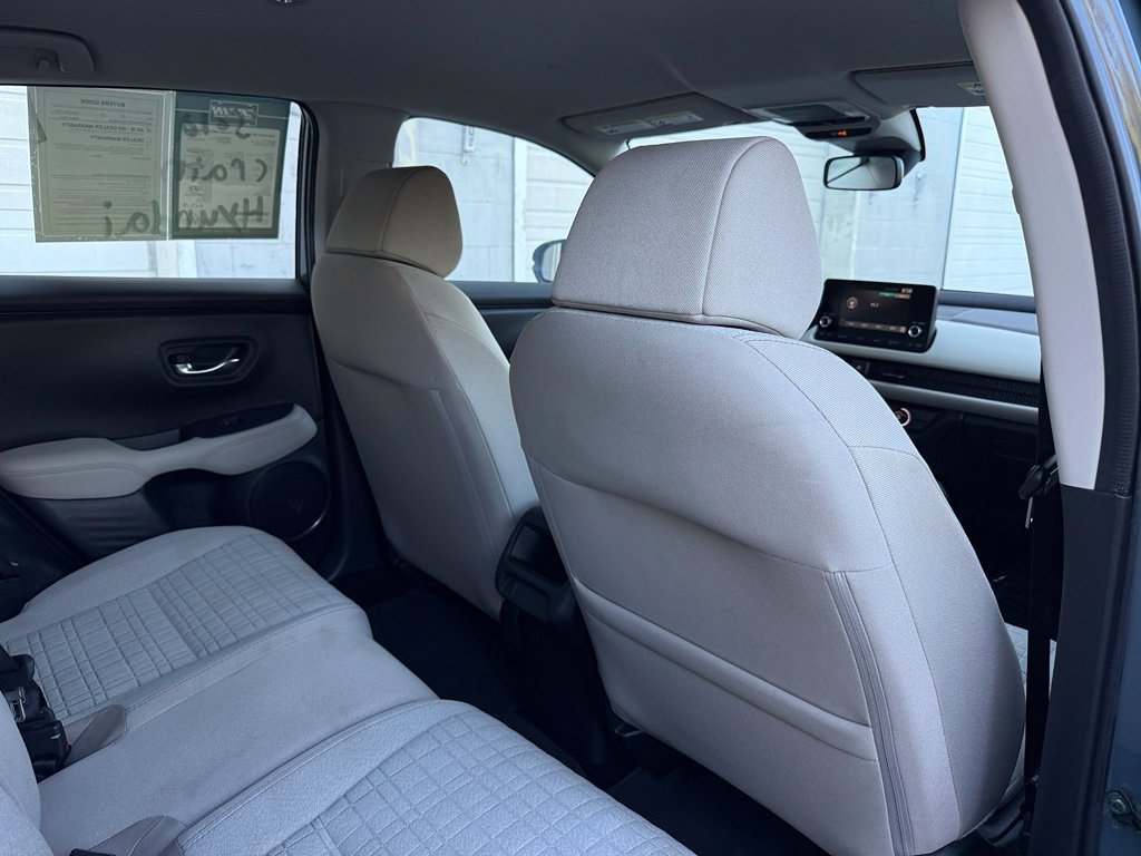 Used 2025 Honda HR-V LX image 35