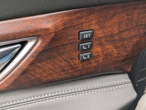 Used 2024 Subaru Ascent Touring image 33