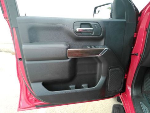 Used 2019 Chevrolet Silverado 1500 LT w/ Texas Edition RWD image 14