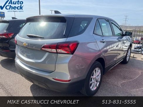 Used 2024 Chevrolet Equinox LS image 3