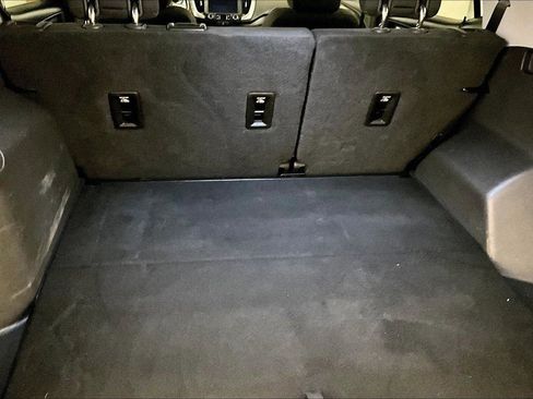 Used 2019 GMC Terrain SLE w/ Driver Convenience Package image 33