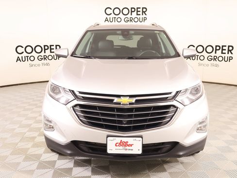 Used 2020 Chevrolet Equinox Premier AWD/4WD image 9