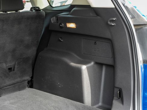 Used 2017 Ford Escape SE w/ Equipment Group 201A image 22