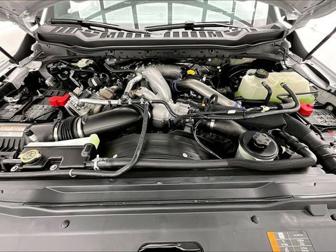 New 2026 Ford F250 Platinum w/ Tremor Off-Road Package image 12