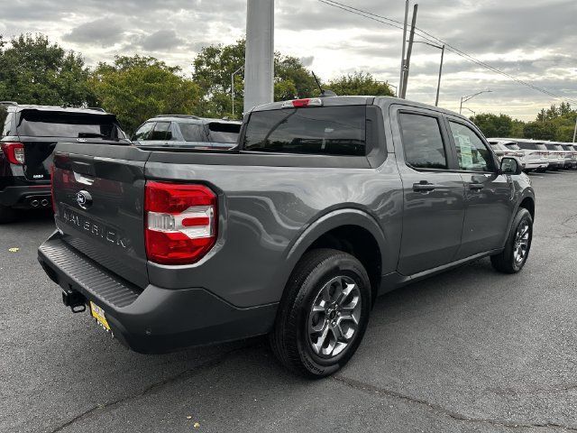 Certified 2025 Ford Maverick XLT w/ Equipment Group 302A AWD/4WD image 5