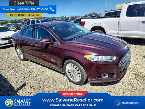 Used 2013 Ford Fusion Energi Titanium w/ Driver Assist Pkg FWD image 5