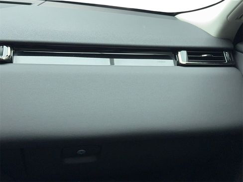 Used 2024 Land Rover Range Rover Velar S image 20