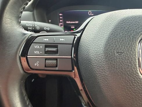 Used 2023 Honda Accord Touring image 32