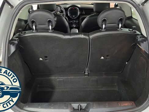 Used 2019 MINI Cooper 2-Door Hardtop image 33