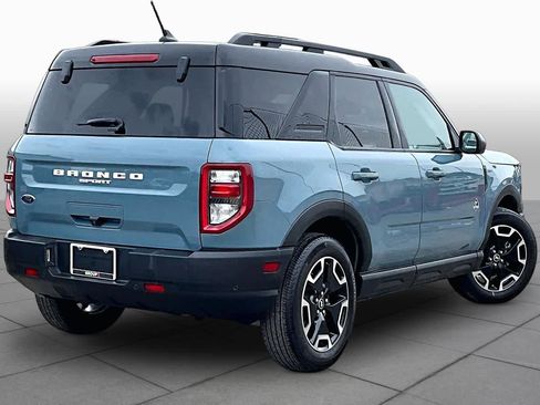 Used 2022 Ford Bronco Sport Outer Banks w/ Tech Package AWD/4WD image 13
