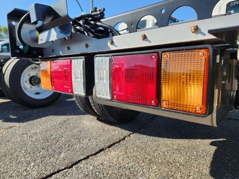 New 2025 Chevrolet Low Cab Forward image 31