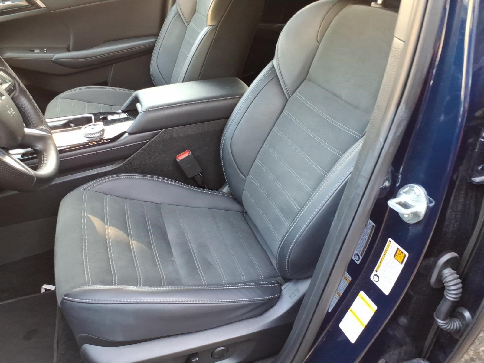Used 2025 Mitsubishi Outlander SE AWD/4WD image 9