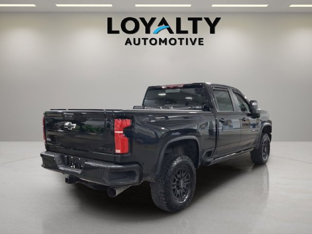 Used 2024 Chevrolet Silverado 2500 ZR2 w/ Technology Package AWD/4WD image 5