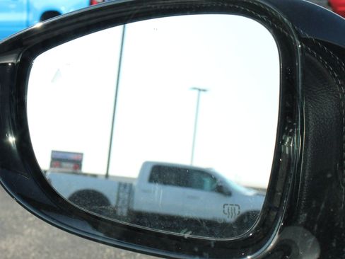 New 2026 Chrysler Pacifica Limited w/ S Appearance Package image 9