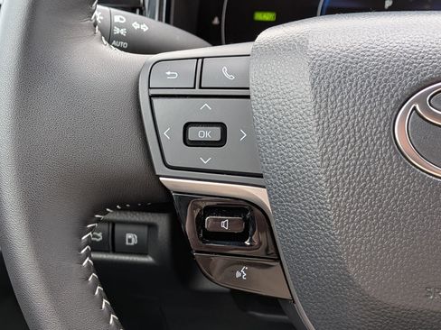 Used 2026 Toyota Camry SE w/ Multimedia Upgrade Package FWD image 19