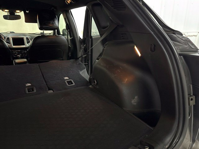 Used 2021 Jeep Compass Latitude AWD/4WD image 14