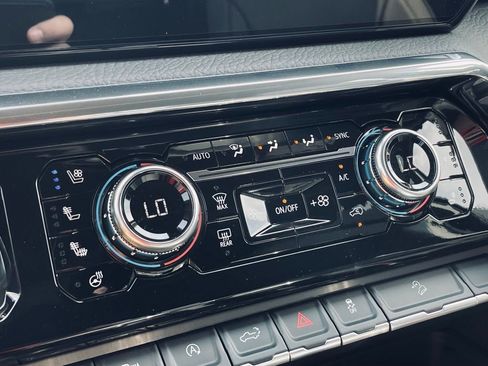 New 2026 GMC Sierra 1500 Denali w/ Technology Package image 17