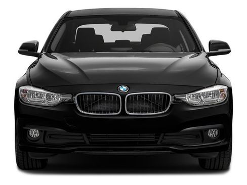 Used 2016 BMW 320i xDrive Sedan AWD/4WD image 4