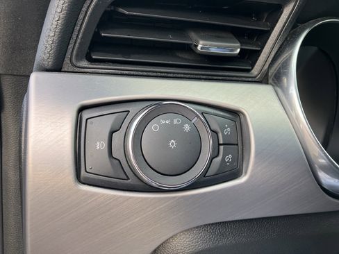 Used 2021 Ford Mustang Premium w/ Pony Package image 17