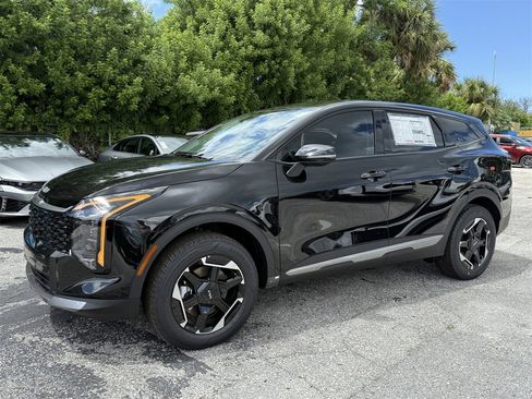 New 2026 Kia Sportage S image 8