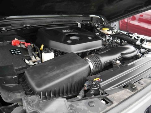 Used 2021 Jeep Wrangler Unlimited Rubicon image 14