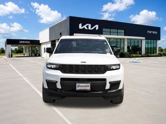 Used 2024 Jeep Grand Cherokee L Limited w/ Black Appearance Package RWD video 2