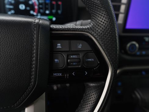 Used 2024 Toyota Tundra Limited w/ Power Package image 30