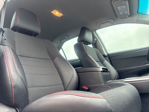 Used 2017 Toyota Camry SE FWD image 25