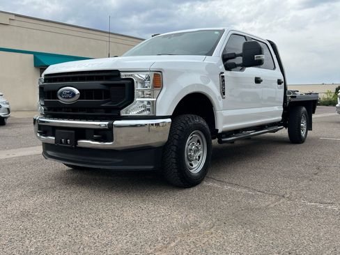 Used 2022 Ford F250 XL w/ Power Equipment Group image 7
