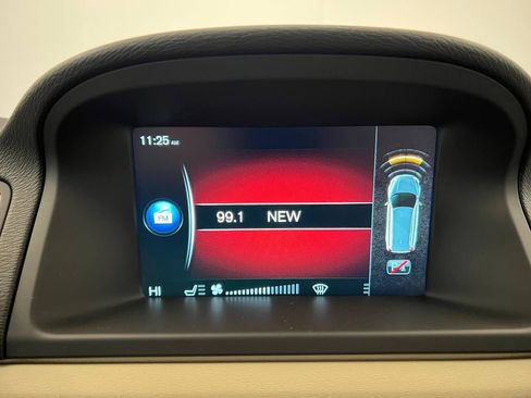 Used 2016 Volvo XC70 T5 Premier w/ Proximity Package image 19