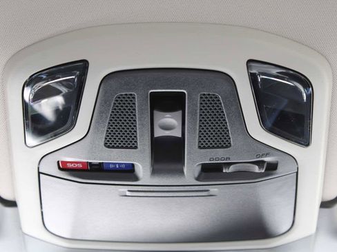 Certified 2025 Subaru Legacy Limited image 19