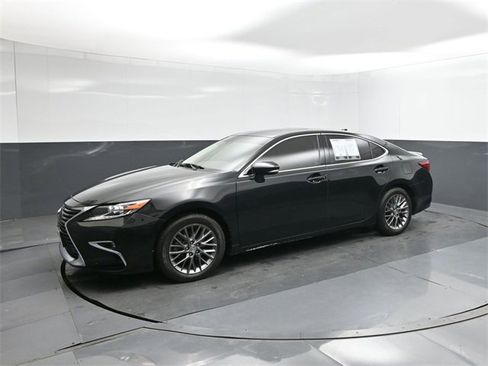 Used 2018 Lexus ES 350 image 34