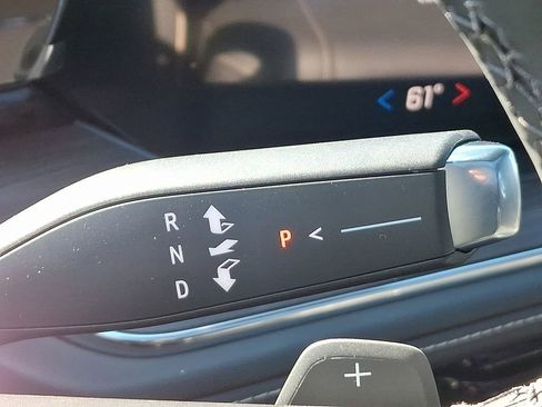 New 2026 Chevrolet Suburban Premier image 7