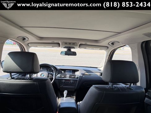 Used 2011 BMW X3 xDrive35i image 12