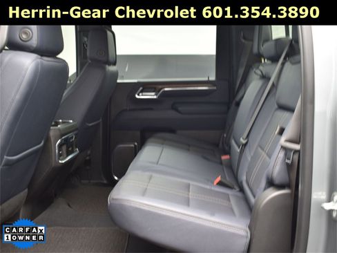 Used 2024 Chevrolet Silverado 2500 High Country image 14