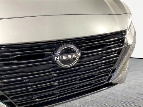 Used 2023 Nissan Altima 2.5 SV FWD image 31