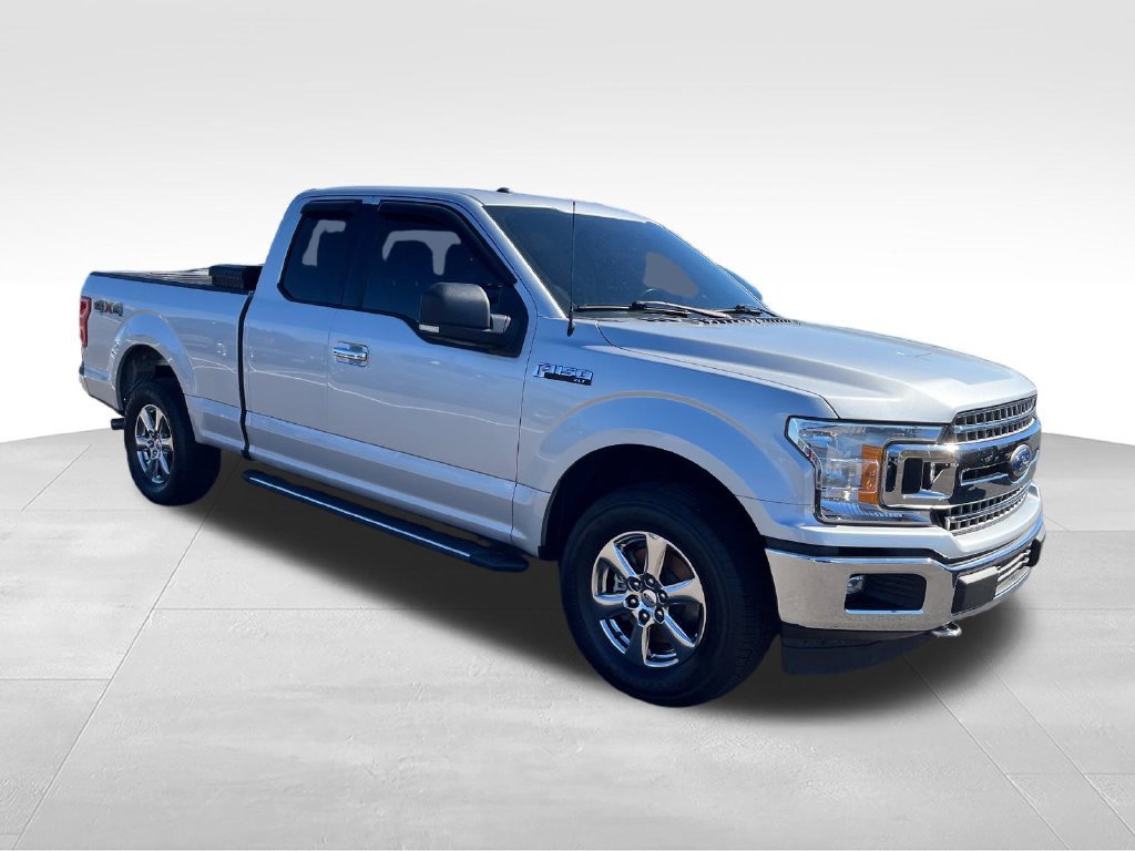 Used 2018 Ford F150 XLT w/ Equipment Group 302A Luxury AWD/4WD image 7